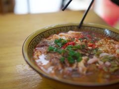 -肇兴特色牛肉粉