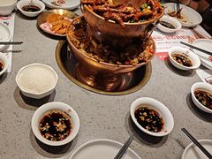 -老佛爷铜炉蛙锅(东门老街店)