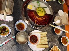 -江小渔鲜鱼火锅(应天西路店)
