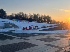 -庙香山滑雪场