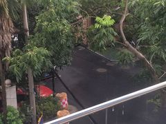 -包玉刚游泳场(黄龙恒励大厦店)
