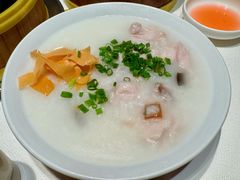皮蛋瘦肉粥-香港龙凤楼(巨鹿路洋房店)
