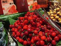-雍容荟帝王蟹活龙虾展台自助(IFS黑金店)
