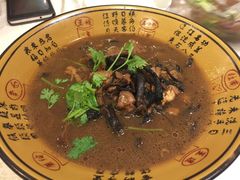 小鸡炖蘑菇-唐晋人家(源深路店)