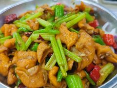 干锅肥肠-小民大排档(光谷店)
