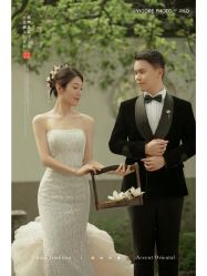 -雪中彩影婚纱摄影·微光艺术中心