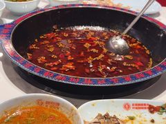 -何师傅美蛙鱼头(汉街店)