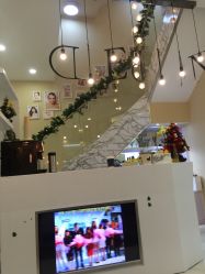 -新蝶变皮肤管理中心