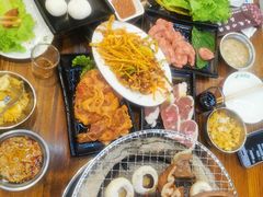 -韩风烤牛肉冷面店