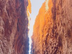 -天山神秘大峡谷