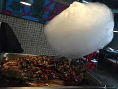 -鸣记脆皮烤鱼·海鲜烤鱼(三八广场店)