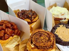 核桃肉桂卷-CHOCMONS巧克怪兽(屏风街店)