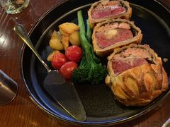 惠灵顿牛排-斯比特花园西餐厅(东方商厦店)