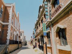 -清风小镇闯关东影视基地