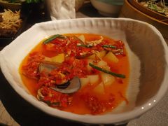 剁椒贝贝-穹六人间 people 6(岳阳路店)