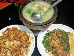 -皇城根·烤鸭·鱼头·家常菜(欧亚大观乐活城店)