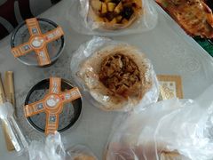 -乐兔串工坊·炖肠(万达店)