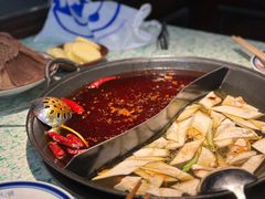 -鸿姐老火锅(疁城新天地店)