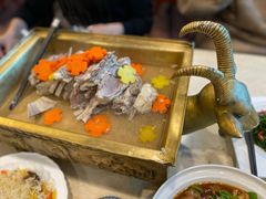 -汗腾格里·风味餐厅(新疆驻京办店)