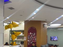 -雅悦齿科(顾村公园店)