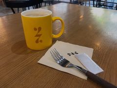 免费美式咖啡-HELLO 27 意面·沙拉·帕尼尼