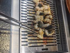 -臻牛烤肉