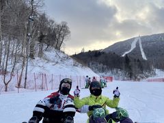 -亚布力新体委滑雪场
