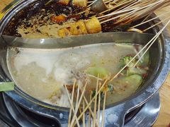 -袁记串串香(泉水轻轨站店)