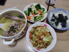 -鲸育宝宝月嫂(徐汇店)