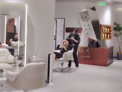 大厅-3AM HAIR SALON烫发染发接发