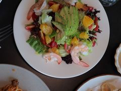 牛油果鲜虾沙拉-Supine Bistro溯泮餐厅