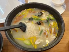 -桥香园云南过桥米线(红龙井店)
