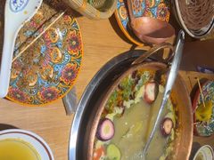 -洱火云南酸菜牛肉火锅(石景山当代商城店)