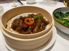 蜜汁蒸凤爪-白天鹅宾馆-宏图府餐厅