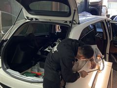 -鲨鱼皮汽车凹陷玻璃修复(静安店)