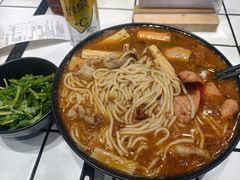 -肥汁米蘭香港米线(长宁来福士店)