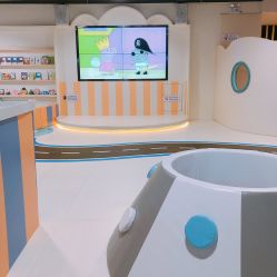 -Qmiss家庭娱乐中心(恒隆广场店)