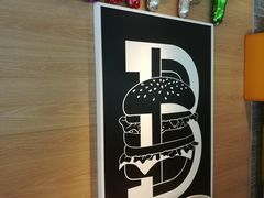 -麦当劳(东方时代广场分店)