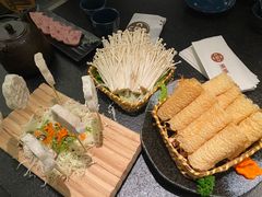-湊湊火锅·茶憩(打浦桥日月光店)