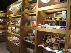 -诚品(信义店)