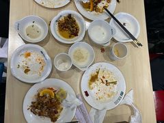 -梦航彩虹之约自助餐厅(华府天地店)