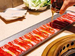 -蚂蚁洞·烤肉大营地(上海静安大悦城店)