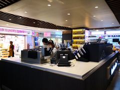 -luckincoffee瑞幸咖啡(香港名店街店)