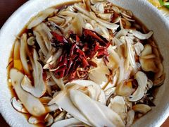 -宣威山野人家·云南菜·菌火锅(金碧店)