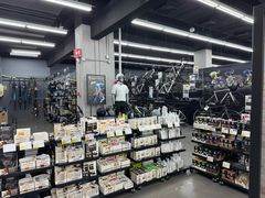 -迪卡侬(越秀公园店)