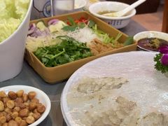 -官塘陈记鱼生·潮汕砂锅粥·牛肉火锅(潮枫路总店)