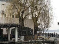 -稻香湖景欢乐岛温泉城堡