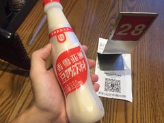 -何记花甲(海岸城旗舰店)