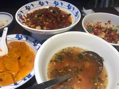 -八碗湘长沙市井菜(坡子街店)