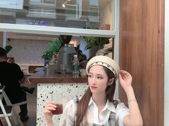 -Line 咖啡(石厦花园店)